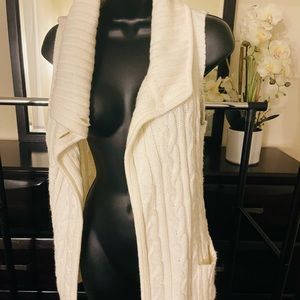 Small Sundance Cardigan-like Vest with Pockets